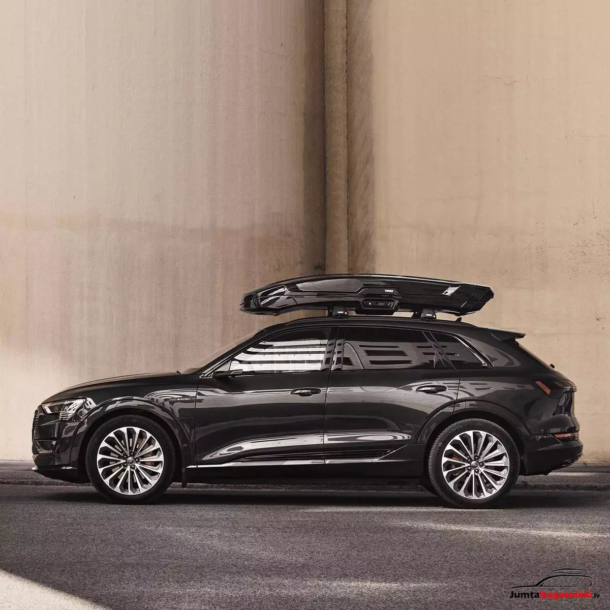 Thule Jumta Kaste Vector L black metallic, 613701 Thule Jumta Kaste Vector L black metallic, 613701