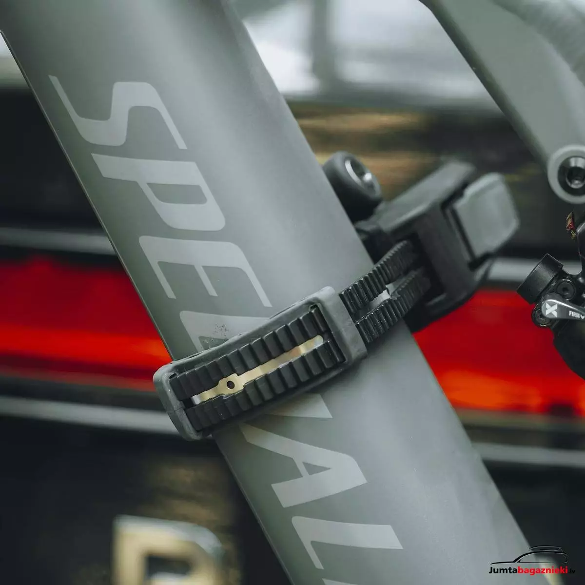 Thule Epos | 3 velo | 13-pin, 979100 Thule Epos | 3 velo | 13-pin, 979100